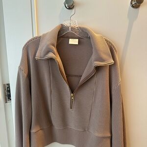Varley half zip pullover